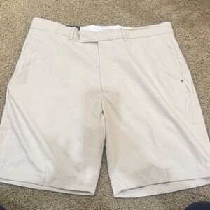 Ralph Lauren Men's Flat-Front Golf Shorts - Light Taupe